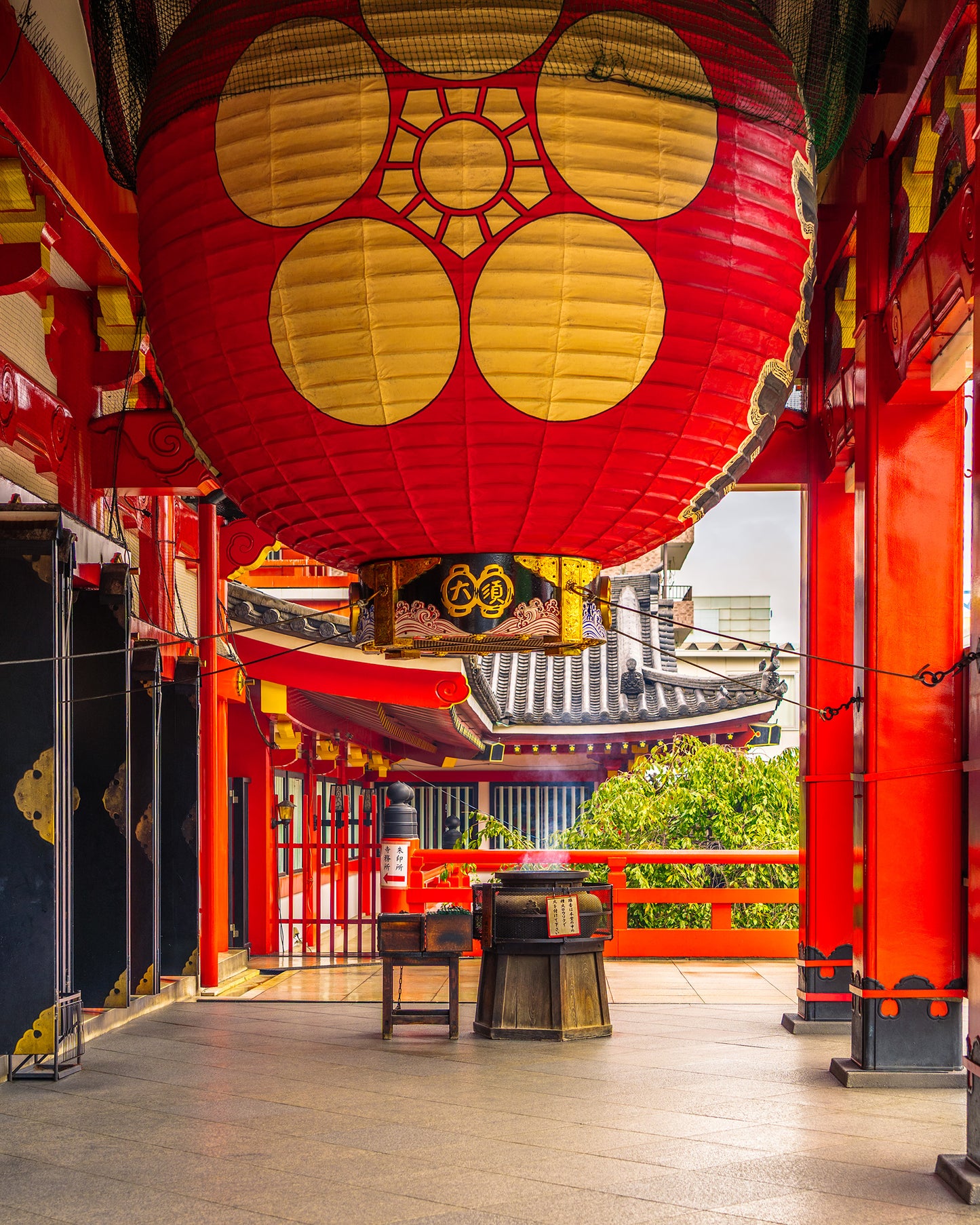 Osu-kannon Temple 大須観音