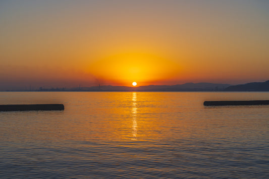 First Light Over Beppu Bay 別府湾