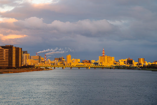 Golden Hour on the Shinano River 信濃川