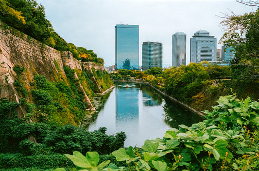 Reflections of Osaka 大阪の反射