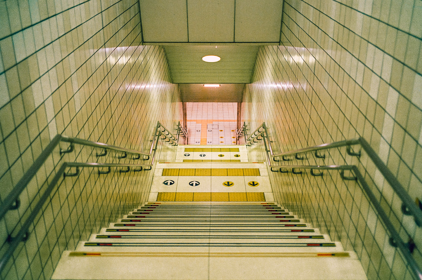 Vacant Station 駅