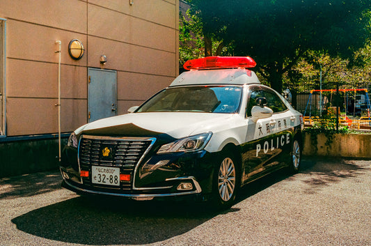 Police Car 警察の車