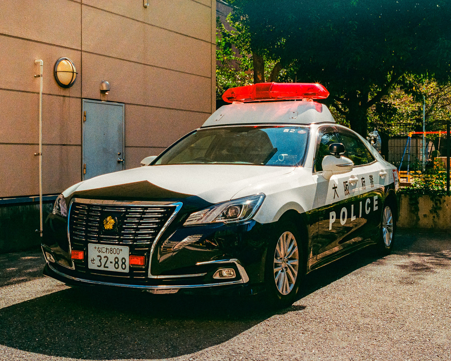 Police Car 警察の車