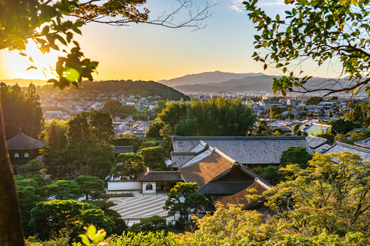 Overlooking Ginkaku-ji 銀閣寺