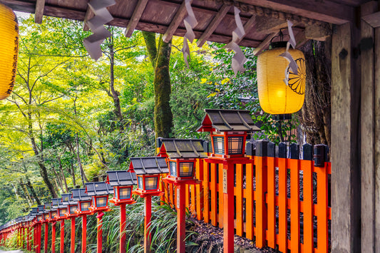 Pathway to Kifune Shrine 貴船神社