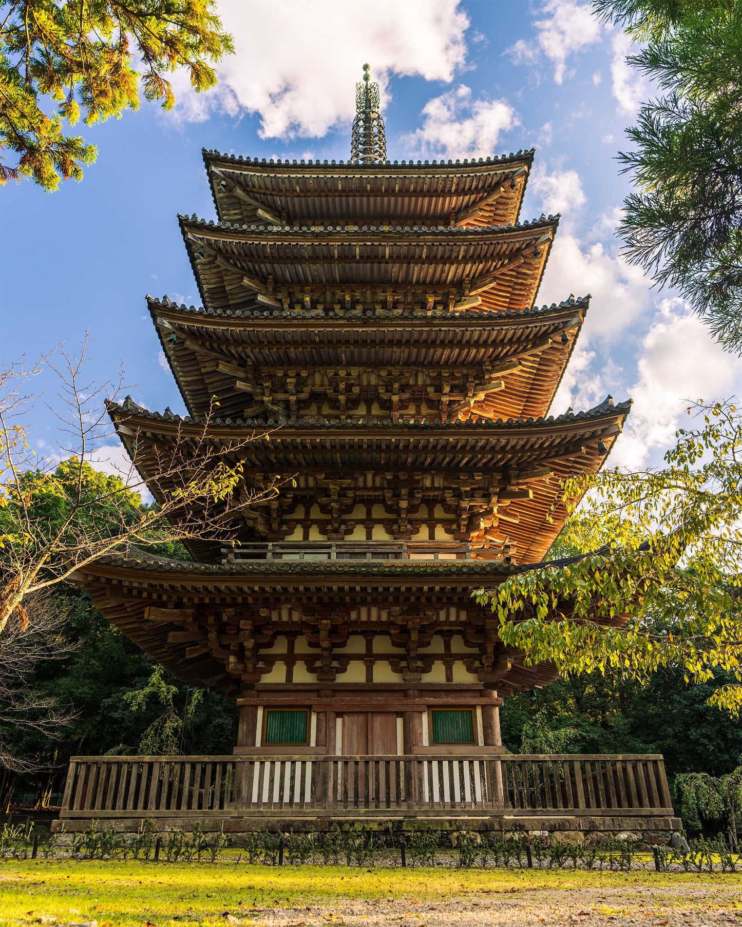 Gojunoto of Daigo Ji 五重塔 醍醐寺