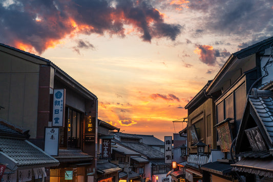 Sunset in Higashiyama 東山