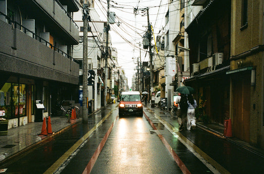 Nishiki Market Takushi 錦市場 タクシー