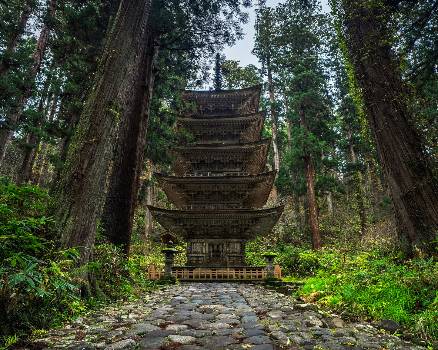 Hagurosan Gojunoto 羽黒山 五重塔