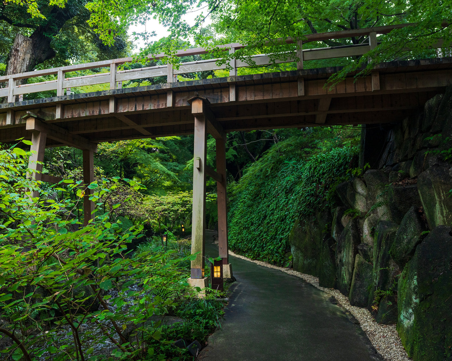 A Stroll through Tokugawa Garden 徳川園
