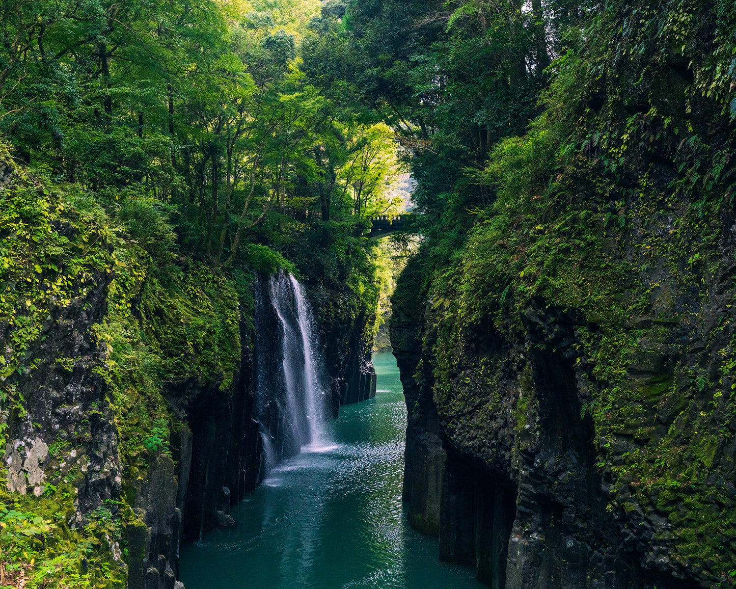 River Canyon 高千穂峡
