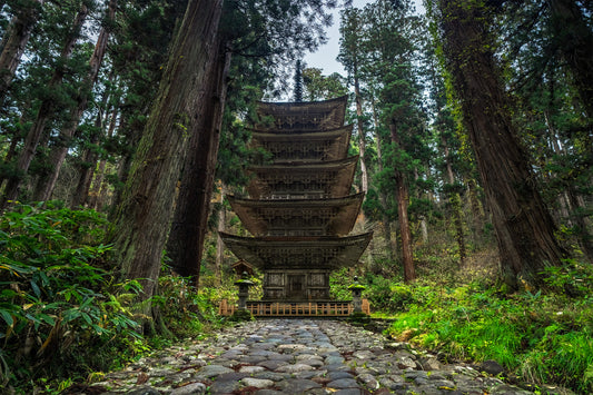 Hagurosan Gojunoto 羽黒山 五重塔