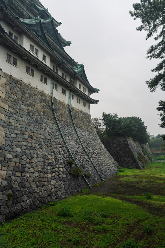 Downpour at Nagoya Castle 名古屋城