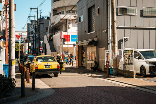 Early Morning Ride 早朝