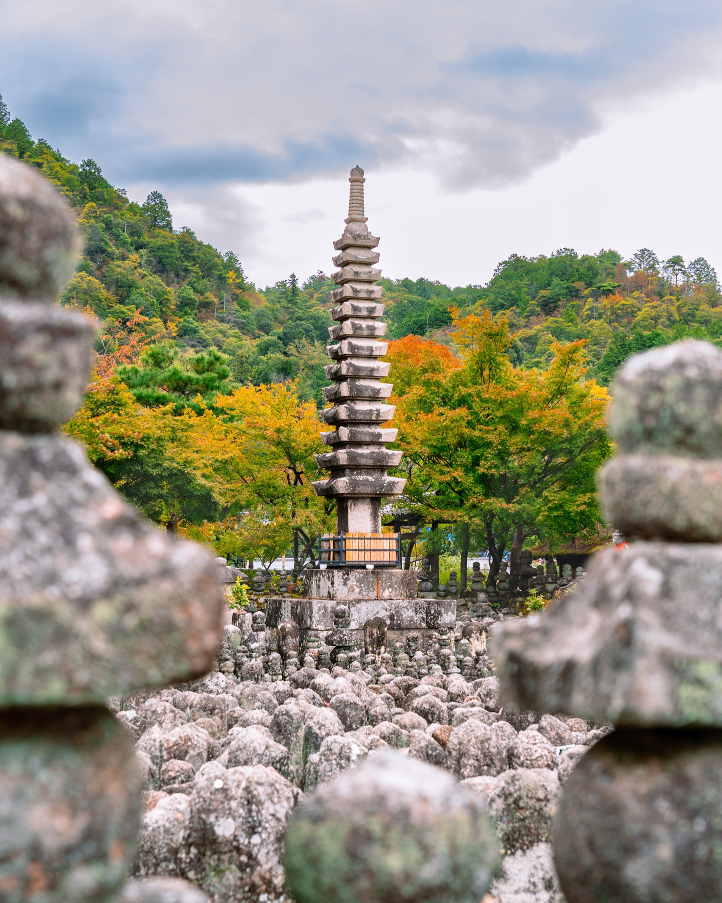 Adashino Nenbutsuji Temple 化野念仏寺